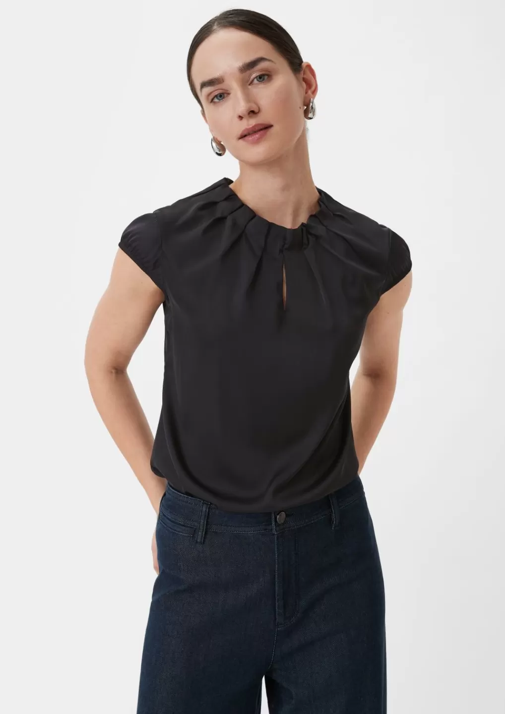 New Blouse en satin ornée de fronces Articles Durables | Chemisiers