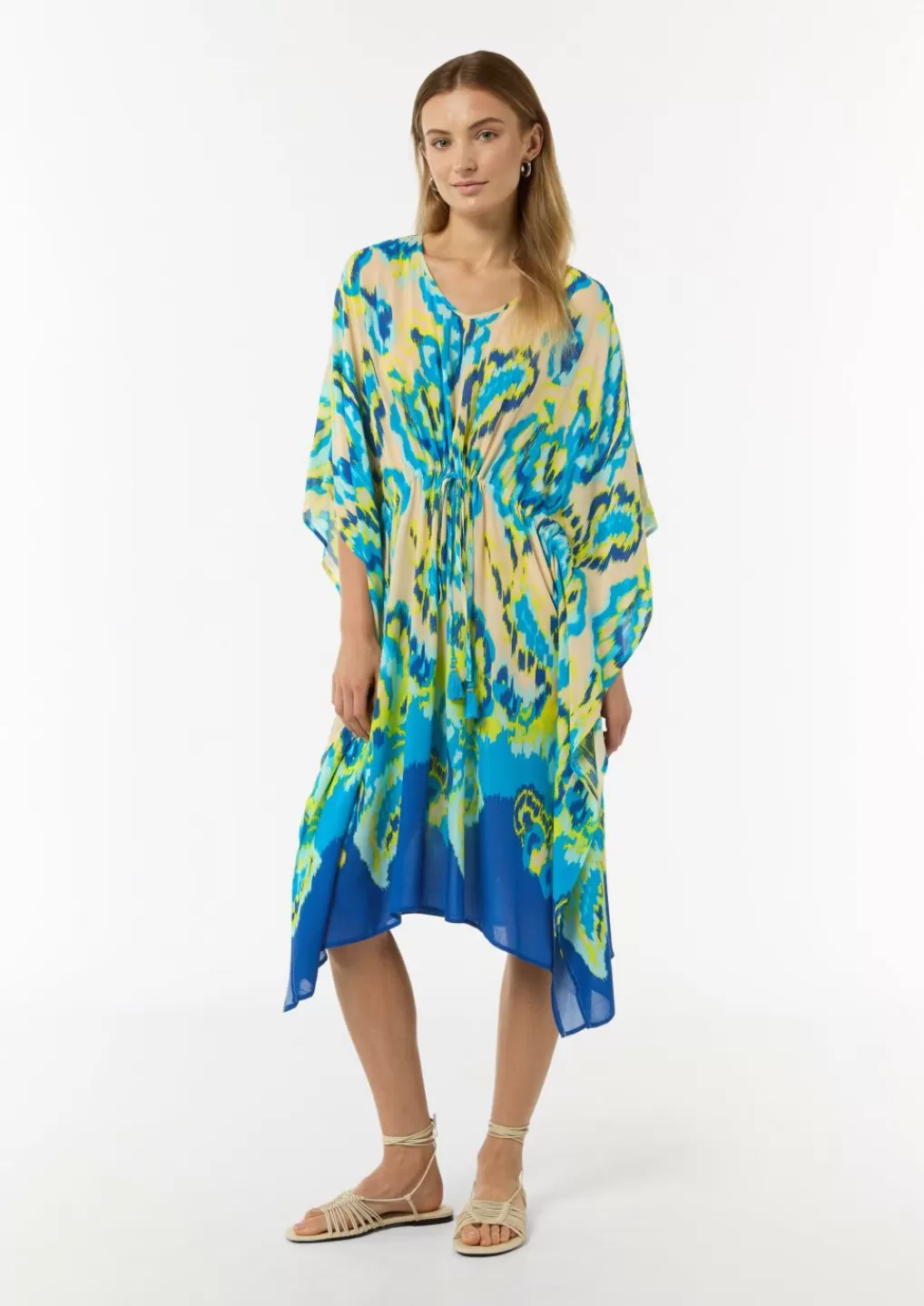 New Caftan en viscose légère doté de liens à nouer Robes