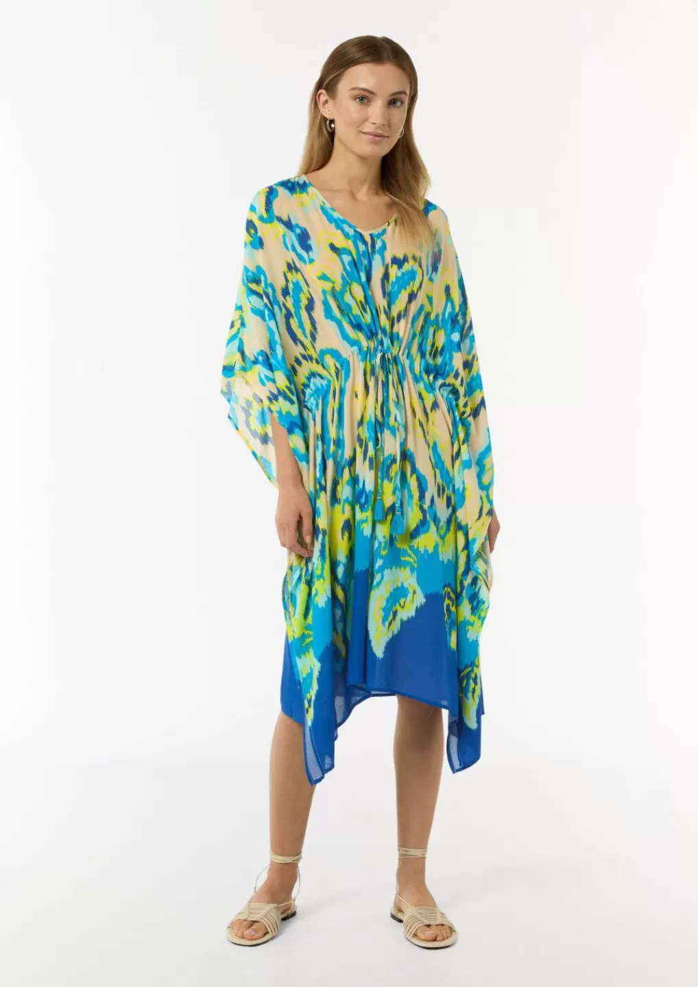 New Caftan en viscose légère doté de liens à nouer Robes