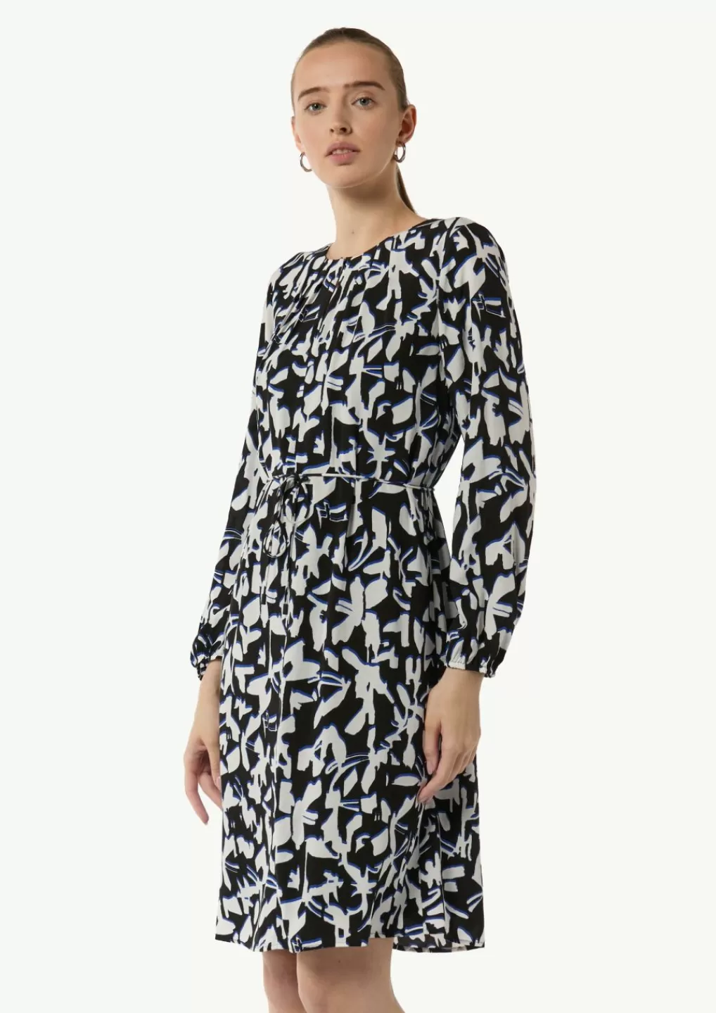 Hot Robe longueur midi à motif et encolure plissée Robes